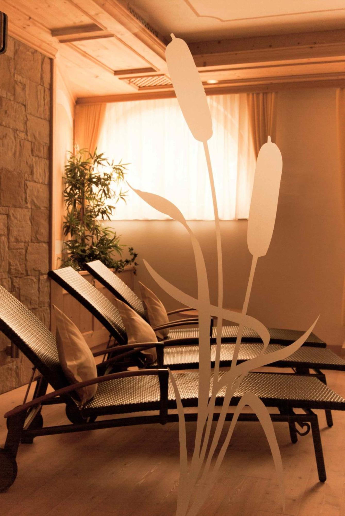 Garni Sunela B&B Selva di Val Gardena Esterno foto