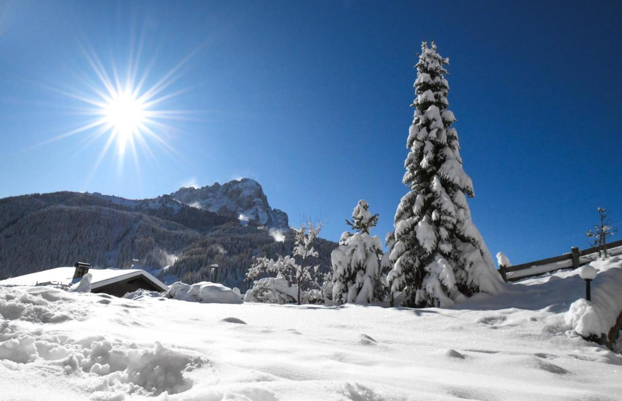 Garni Sunela B&B Selva di Val Gardena Esterno foto